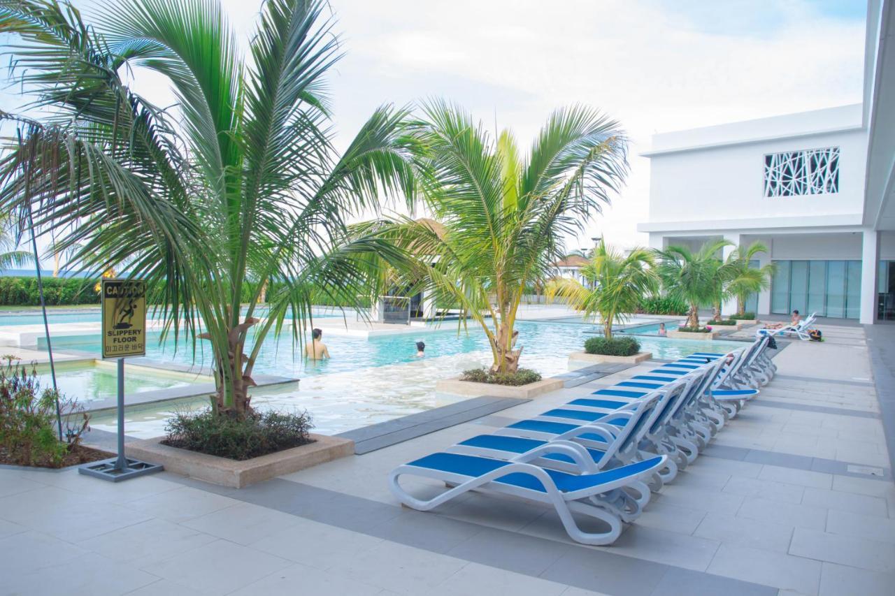 Oceanfront At Arterra, Fast Wifi, Nflix, Kitchen - H Or L Villa Мактан Екстериор снимка